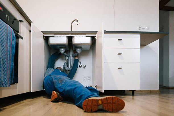 Professional Emergency Plumber technician working in Ricetown, KY